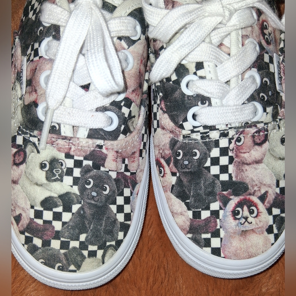 Fluffy Cat Vans Womens 7